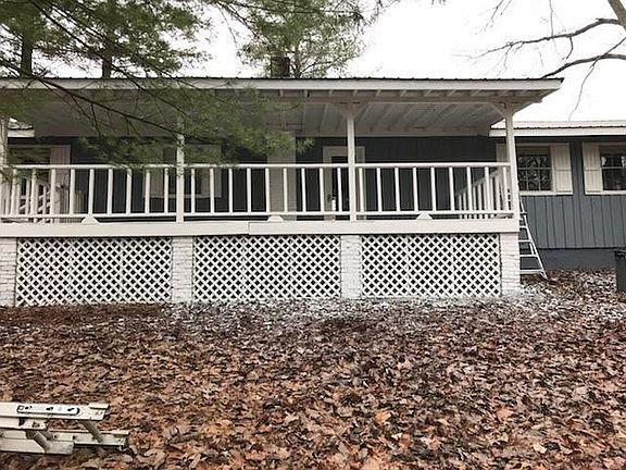 Huge porch overlooking serene woods