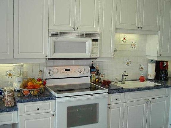 3rd image of 5049 N Highway A1a APT 603