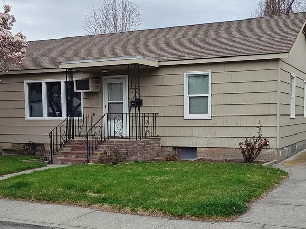 1311 McPherson Ave, Richland, WA 99354