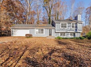 3553 Vinyard Way, Lawrenceville, GA 30044