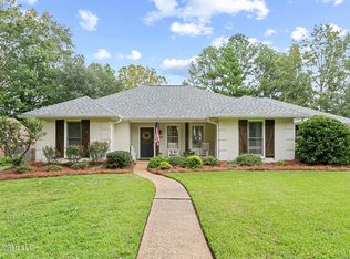 105 Hollenden Ln, Madison, MS 39110