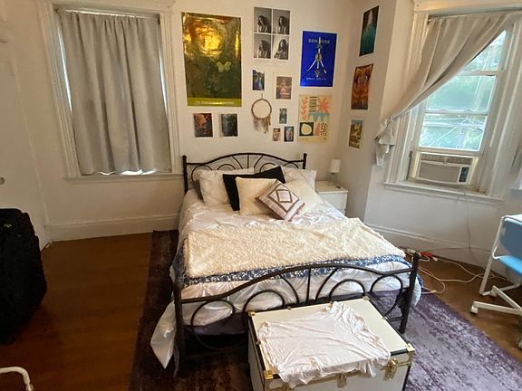 4th image of 67 Saint Marys Ct #20