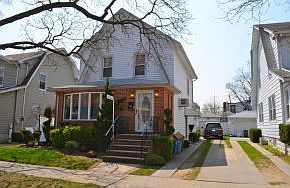 1st image of 1466 E 63rd St