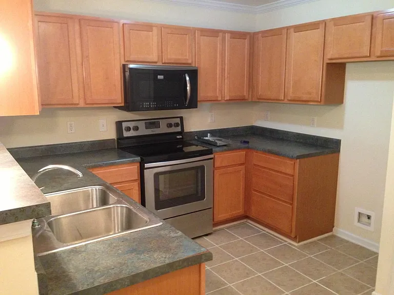 5236 Hilltop Rd #103 — Photo 2
