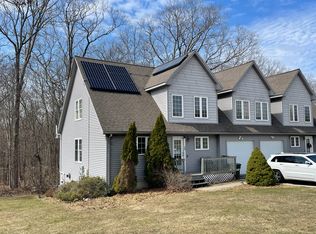 18 Misty Meadow Ln, Oxford, MA 01540