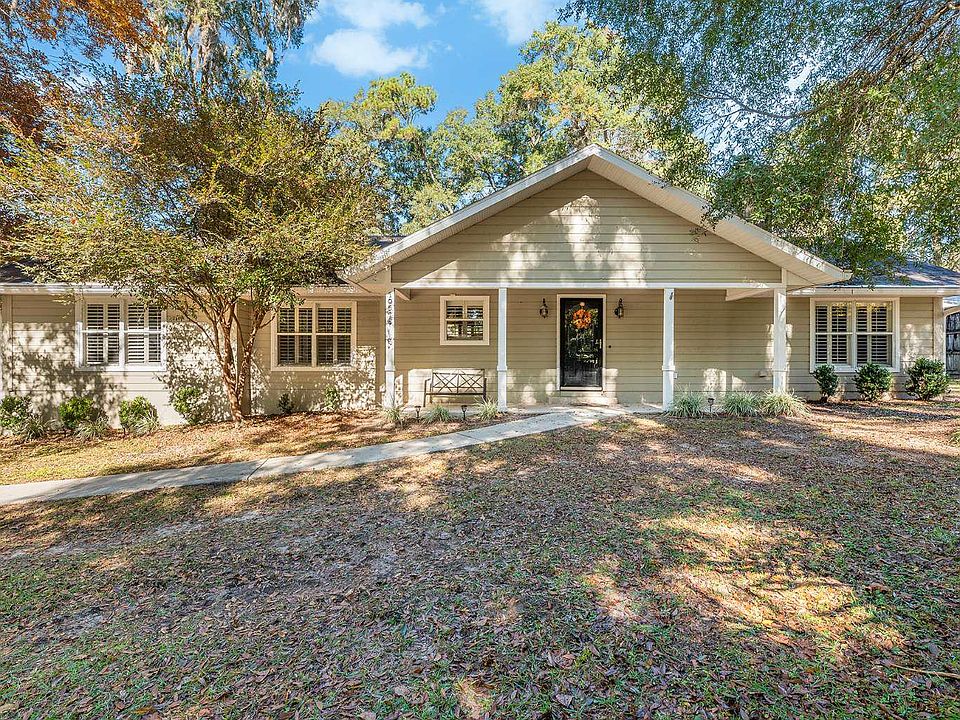 1st image of 10518 NW 148th Pl
