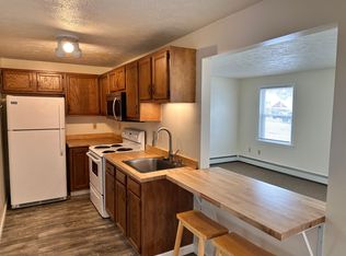 400 Main St APT 2, Biddeford, ME 04005