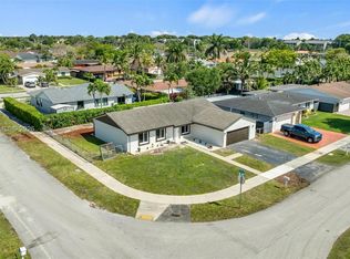 13231 SW 86th St, Miami, FL 33183
