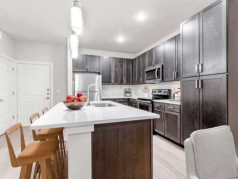 East Vue Ranch Apartments — Photo 49