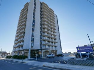 236 N Derby Ave APT 202, Ventnor, NJ