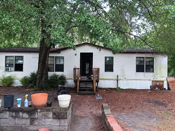 92 Fairwind Rd, Williston, SC 29853