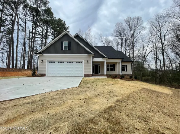43 S Nolan Park Drive, Selma, NC 27576
