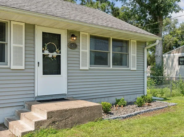 1850 Quinlan Ave S, Lakeland, MN 55043