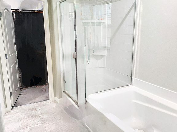 4th image of 4520 Gironella Walk