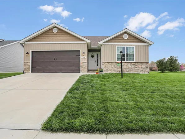 7016 Augusta Dr, Glen Carbon, IL 62034