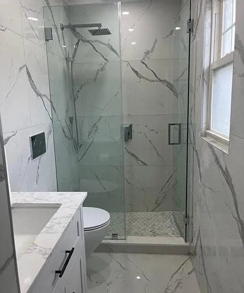 576 Britton Ave — Photo 16
