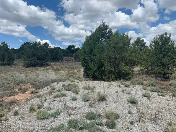 7 Nature Pointe Dr, Tijeras, NM 87059