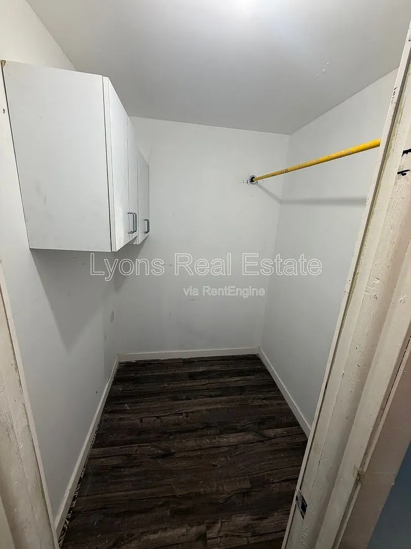 1 bed, 1.0 bath, $600 — Photo 4