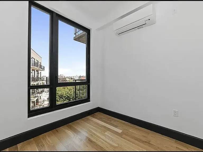 1134 Fulton St #7O — Photo 2