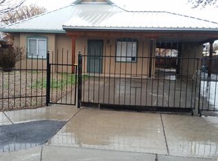1058 Perez Rd SW, Albuquerque, NM 87105
