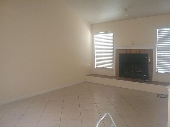 4th image of 1505 Hood Rd Unit B