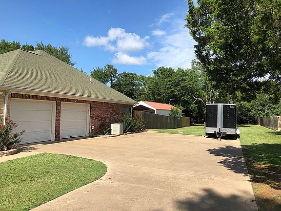 3rd image of 107 Private Road 1295