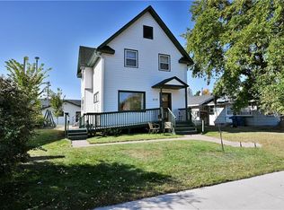 313 Elm St, Spooner, WI 54801