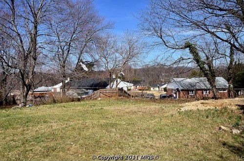 1st image of 3520 Austin Ave