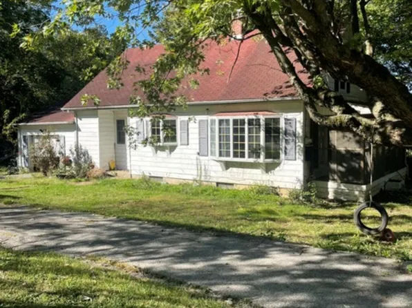 8163 W 200 S, Lyons, IN 47443