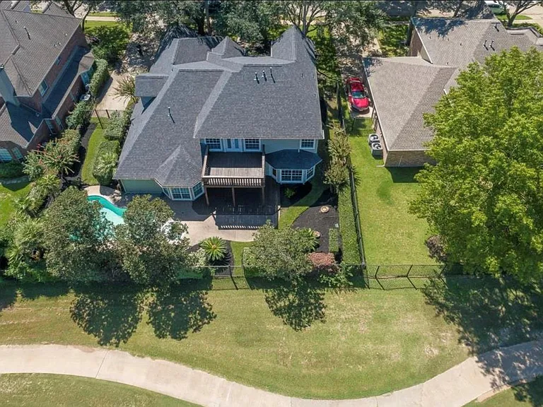 24118 Bay Hill Blvd — Photo 24
