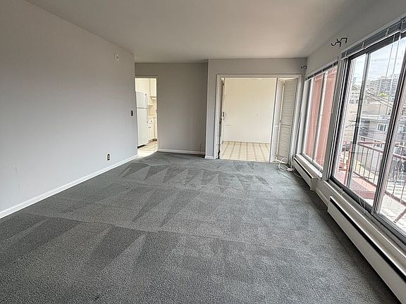 5th image of 3010 Octavia St #5