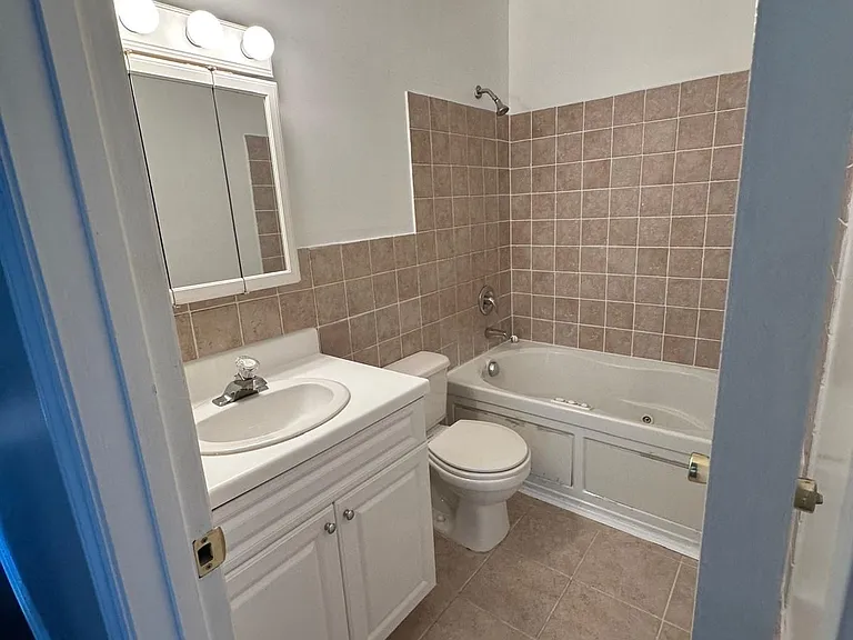 1702 Elbert Dr — Photo 11