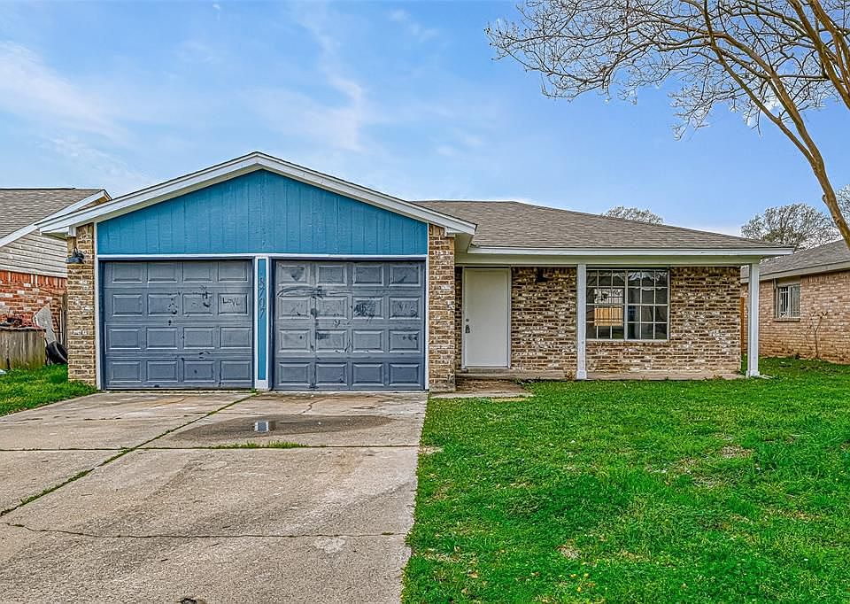 1st image of 8707 Valley Meadow Dr
