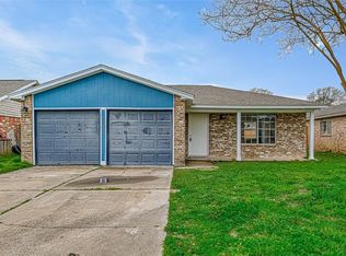 8707 Valley Meadow Dr, Houston, TX 77078