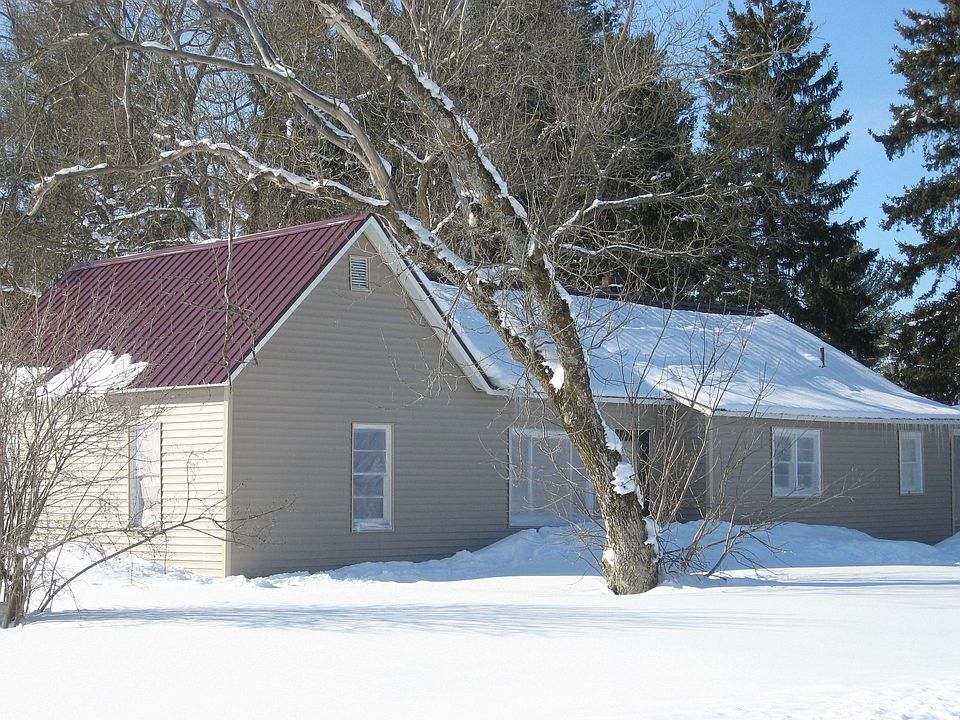 1st image of 408 E Hinman