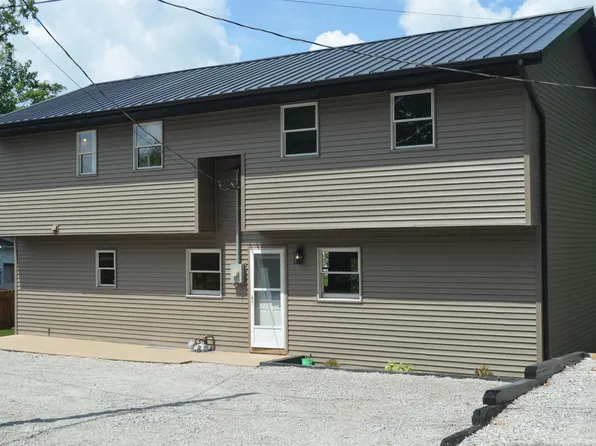 11683 N Black Point Rd, Syracuse, IN 46567