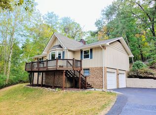 510 Highbury Ln, Hixson, TN 37343