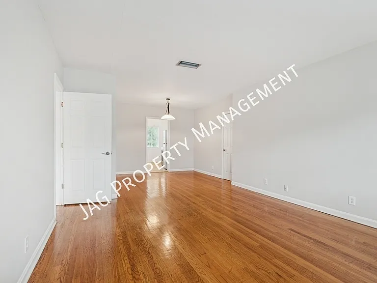1886 San Marco Blvd #3 — Photo 6