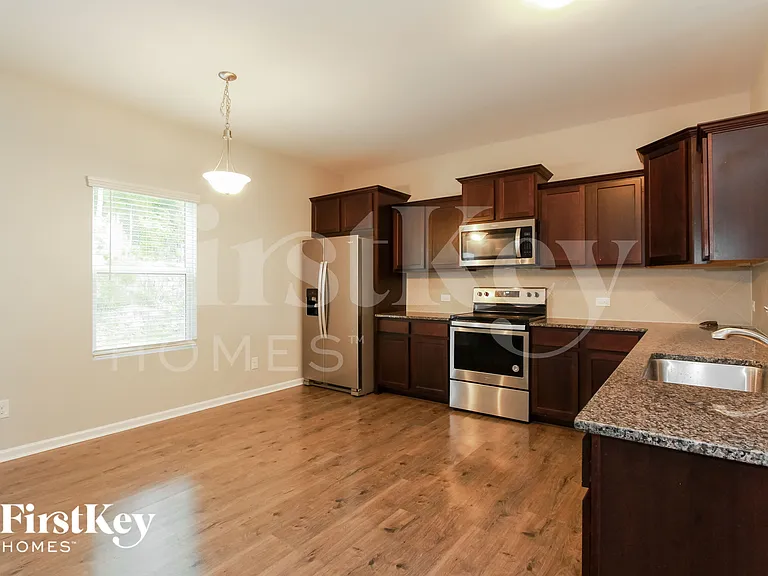 3927 Tersk Dr — Photo 5