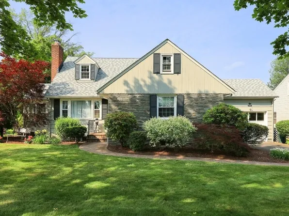 120 Meadowbrook Dr, North Plainfield Boro, NJ 07062