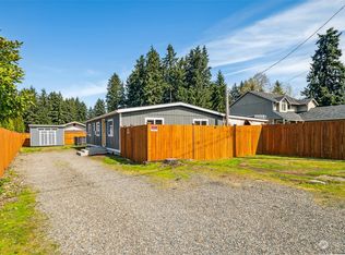 12101 118th St E, Puyallup, WA