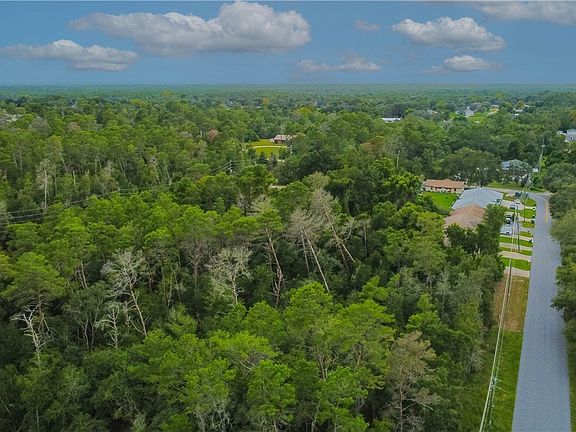3rd image of 2905 Crystal Blvd