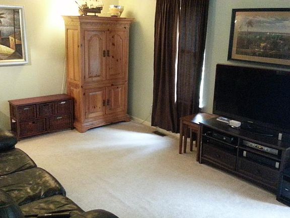 4th image of 9206 Brewington Ln