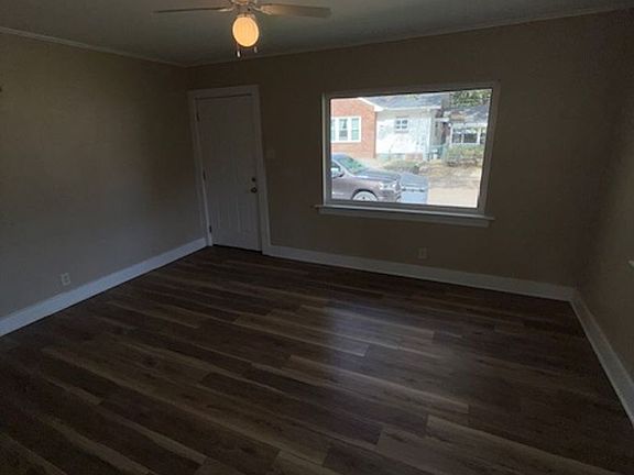2nd image of 1500 S Harlan Ave #B