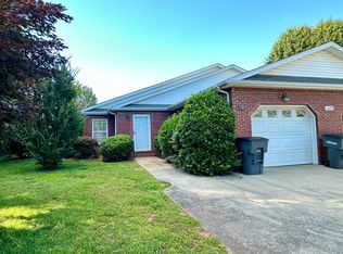 1620 Ridgecrest Dr #B, Cookeville, TN 38506