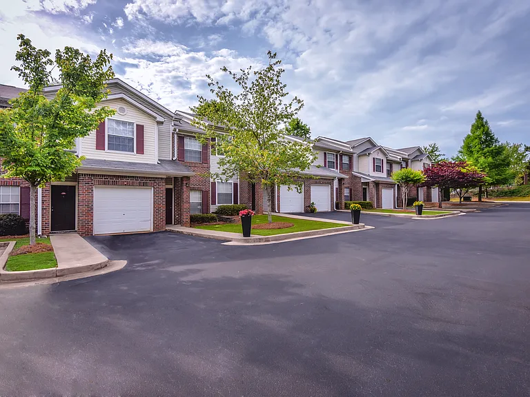 Battle Creek Village Townhomes — Photo 48