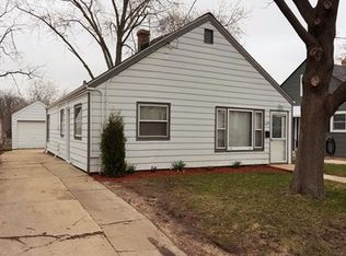 523 Lindbergh Ct, Elgin, IL 60123