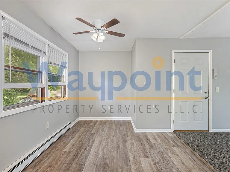 812 S Lafayette St #3 — Photo 3