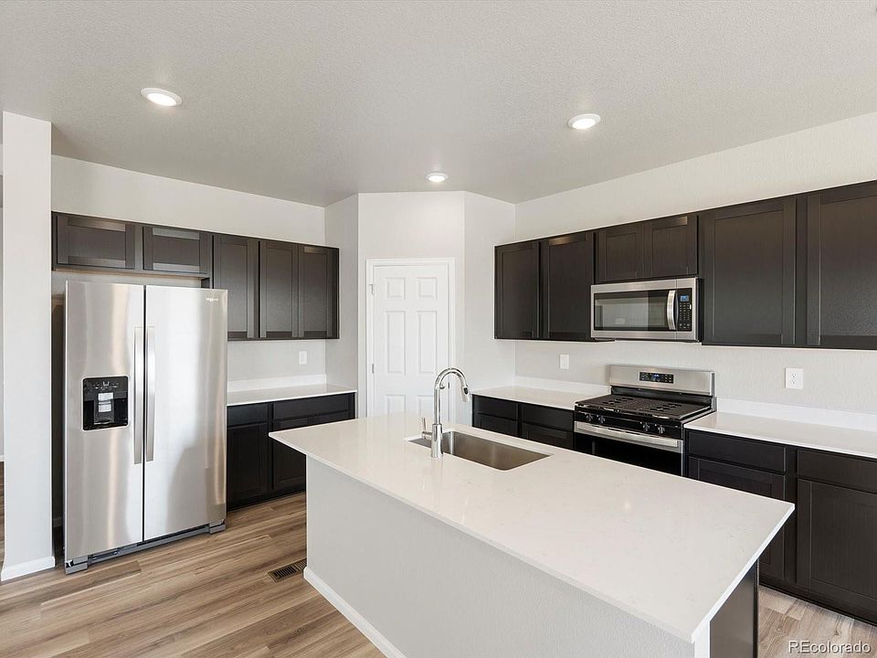 1st image of 538 98th Avenue