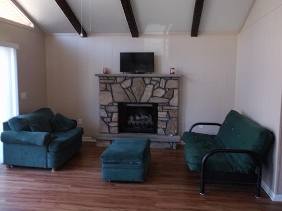 2nd image of 1118 Knollwood Dr